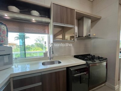 Casa para alugar com 101m², 3 quartos, 1 suíte, 1 vaga no bairro Campeche em Florianópolis - Foto 9