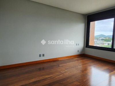 Casa à venda com 474m², 4 quartos, 4 suítes, 8 vagas no bairro Lagoa da Conceição em Florianópolis - Foto 25
