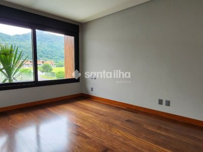 Casa à venda com 474m², 4 quartos, 4 suítes, 8 vagas no bairro Lagoa da Conceição em Florianópolis - Foto 43