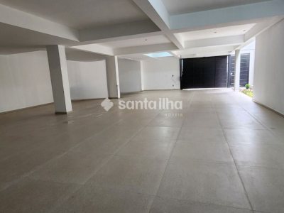 Casa à venda com 474m², 4 quartos, 4 suítes, 8 vagas no bairro Lagoa da Conceição em Florianópolis - Foto 50
