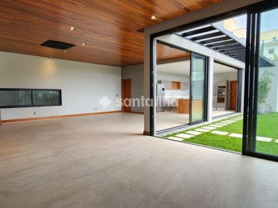 Casa à venda com 474m², 4 quartos, 4 suítes, 8 vagas no bairro Lagoa da Conceição em Florianópolis - Foto 13