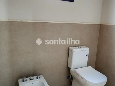 Casa à venda com 474m², 4 quartos, 4 suítes, 8 vagas no bairro Lagoa da Conceição em Florianópolis - Foto 41