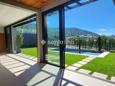 Casa à venda com 474m², 4 quartos, 4 suítes, 8 vagas no bairro Lagoa da Conceição em Florianópolis - Foto 19