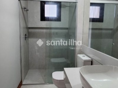Casa à venda com 474m², 4 quartos, 4 suítes, 8 vagas no bairro Lagoa da Conceição em Florianópolis - Foto 32