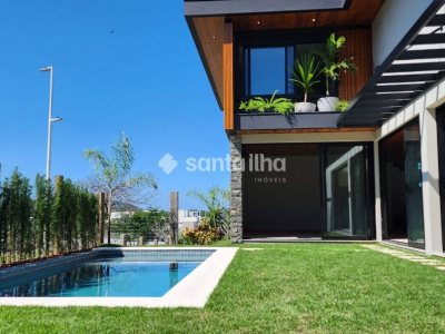Casa à venda com 474m², 4 quartos, 4 suítes, 8 vagas no bairro Lagoa da Conceição em Florianópolis - Foto 2