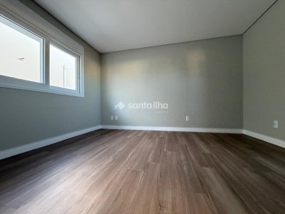 Casa à venda com 180m², 3 quartos, 3 suítes, 2 vagas no bairro Rio Tavares em Florianópolis - Foto 15