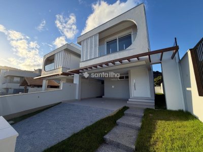 Casa à venda com 180m², 3 quartos, 3 suítes, 2 vagas no bairro Rio Tavares em Florianópolis - Foto 2
