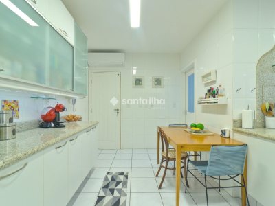 Apartamento à venda com 203m², 4 quartos, 3 suítes, 3 vagas no bairro Centro em Florianópolis - Foto 14