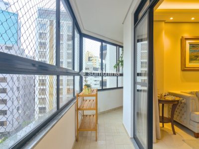 Apartamento à venda com 203m², 4 quartos, 3 suítes, 3 vagas no bairro Centro em Florianópolis - Foto 9