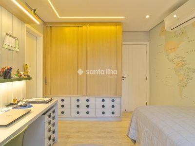 Apartamento à venda com 203m², 4 quartos, 3 suítes, 3 vagas no bairro Centro em Florianópolis - Foto 19