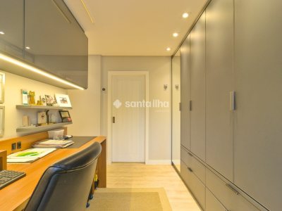 Apartamento à venda com 203m², 4 quartos, 3 suítes, 3 vagas no bairro Centro em Florianópolis - Foto 22