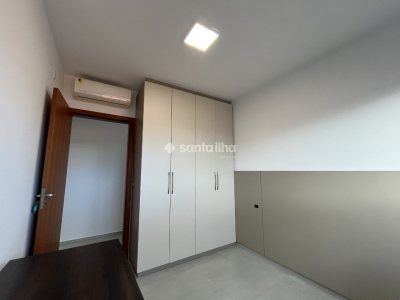Casa para alugar com 162m², 3 quartos, 1 suíte, 2 vagas no bairro Carianos em Florianópolis - Foto 20