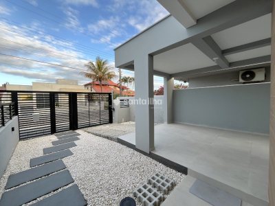 Casa para alugar com 162m², 3 quartos, 1 suíte, 2 vagas no bairro Carianos em Florianópolis - Foto 36