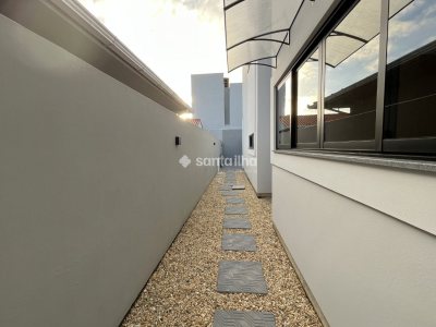 Casa para alugar com 162m², 3 quartos, 1 suíte, 2 vagas no bairro Carianos em Florianópolis - Foto 33