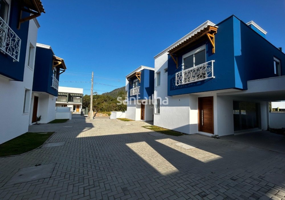 Casa à venda com 133m², 3 quartos, 1 suíte, 1 vaga no bairro Ribeirão da Ilha em Florianópolis - Foto 1