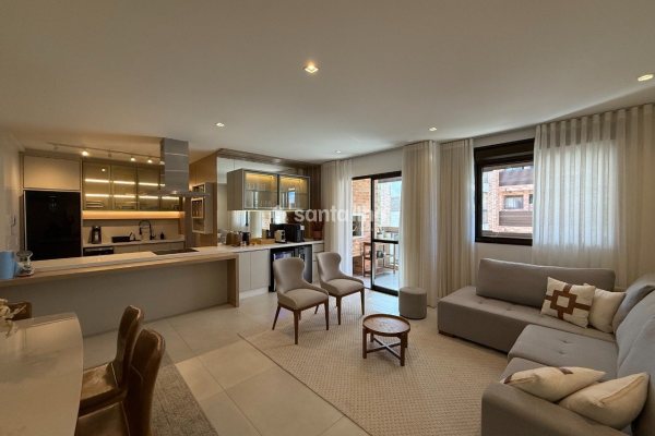 Cobertura à venda com 185m², 4 quartos, 4 suítes, 3 vagas no bairro Itacorubi em Florianópolis