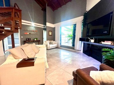 Casa à venda com 260m², 4 quartos, 1 suíte, 2 vagas no bairro Campeche em Florianópolis - Foto 5