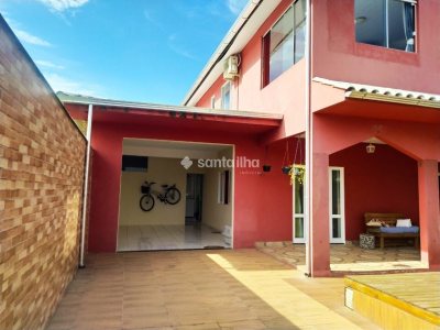 Casa à venda com 192m², 3 quartos, 1 suíte, 4 vagas no bairro Campeche em Florianópolis - Foto 3
