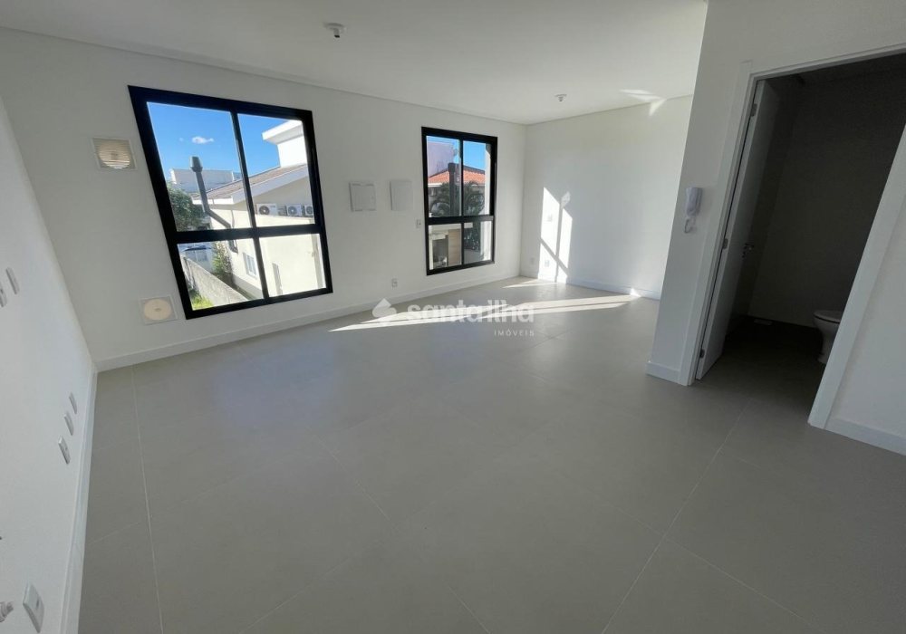 Studio à venda com 32m², 1 quarto, 1 vaga no bairro Ribeirão da Ilha em Florianópolis - Foto 1