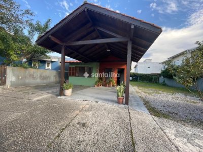 Casa à venda com 85m², 2 quartos, 1 suíte, 2 vagas no bairro Campeche em Florianópolis - Foto 5
