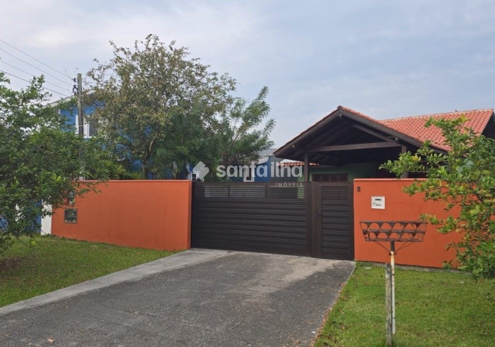 Casa à venda com 85m², 2 quartos, 1 suíte, 2 vagas no bairro Campeche em Florianópolis - Foto 1