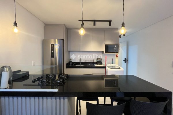 Apartamento para alugar com 35m², 1 quarto, 1 vaga no bairro Campeche em Florianópolis