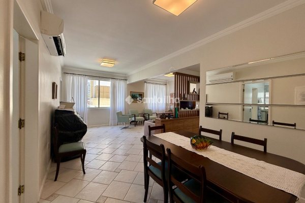 Apartamento à venda com 97m², 2 quartos, 1 suíte, 1 vaga no bairro Centro em Florianópolis
