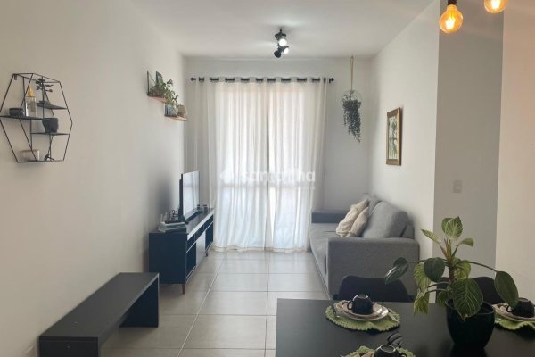 Apartamento à venda com 81m², 3 quartos, 1 suíte, 2 vagas no bairro Campeche em Florianópolis