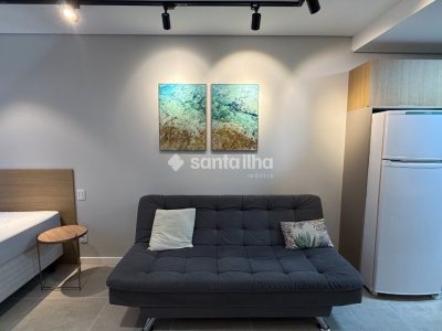 Studio à venda com 39m², 1 quarto, 1 vaga no bairro Campeche em Florianópolis - Foto 2