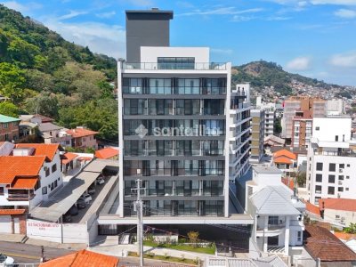 Studio à venda com 27m², 1 quarto no bairro Centro em Florianópolis - Foto 14