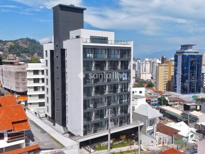 Studio à venda com 27m², 1 quarto no bairro Centro em Florianópolis - Foto 15
