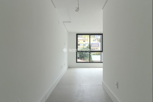 Studio à venda com 27m², 1 quarto no bairro Centro em Florianópolis