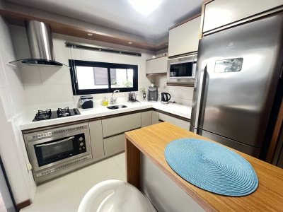 Casa à venda com 165m², 3 quartos, 1 suíte, 2 vagas no bairro Ribeirão da Ilha em Florianópolis - Foto 6