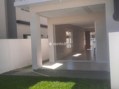 Casa à venda com 143m², 3 quartos, 1 suíte, 2 vagas no bairro Carianos em Florianópolis - Foto 8