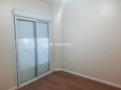 Casa à venda com 143m², 3 quartos, 1 suíte, 2 vagas no bairro Carianos em Florianópolis - Foto 16