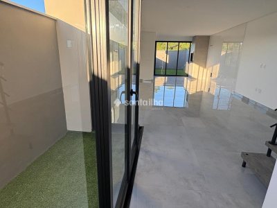 Casa à venda com 128m², 3 quartos, 2 suítes, 1 vaga no bairro Campeche em Florianópolis - Foto 4