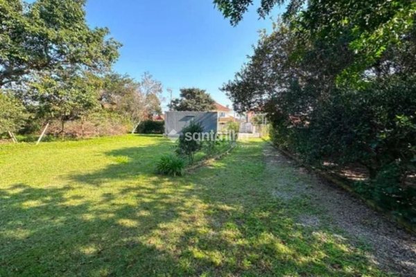 Terreno à venda com 1.434m², 1 vaga no bairro Campeche em Florianópolis