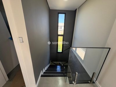 Casa para alugar ou comprar com 158m², 3 quartos, 3 suítes, 2 vagas no bairro Campeche em Florianópolis - Foto 13