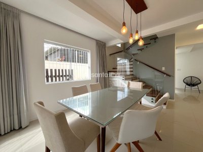 Casa para alugar com 146m², 3 quartos, 2 suítes, 2 vagas no bairro Rio Tavares em Florianópolis - Foto 6