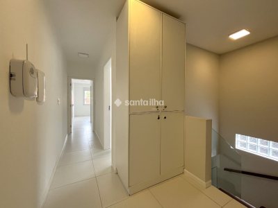 Casa para alugar com 146m², 3 quartos, 2 suítes, 2 vagas no bairro Rio Tavares em Florianópolis - Foto 10