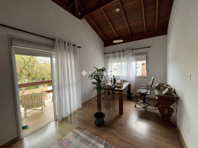 Casa para alugar com 220m², 3 quartos, 3 suítes, 2 vagas no bairro Rio Tavares em Florianópolis - Foto 8