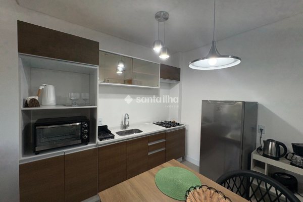Apartamento para alugar ou comprar com 40m², 1 quarto, 1 vaga no bairro Ribeirão da Ilha em Florianopolis
