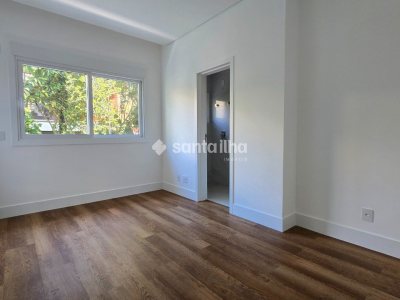 Apartamento à venda com 133m², 3 quartos, 3 suítes, 2 vagas no bairro João Paulo em Florianópolis - Foto 4