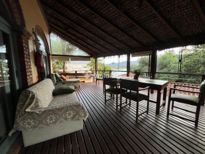 Casa para alugar com 80m², 1 quarto, 1 suíte, 1 vaga no bairro Lagoa da Conceição em Florianopolis - Foto 2