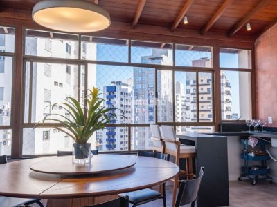 Cobertura à venda com 221m², 3 quartos, 1 suíte, 2 vagas no bairro Centro em Florianópolis - Foto 32