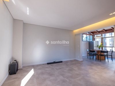 Cobertura à venda com 221m², 3 quartos, 1 suíte, 2 vagas no bairro Centro em Florianópolis - Foto 29