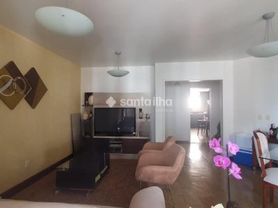 Apartamento à venda com 295m², 3 quartos, 2 suítes, 3 vagas no bairro Centro em Florianópolis - Foto 5