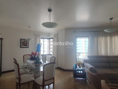 Apartamento à venda com 295m², 3 quartos, 2 suítes, 3 vagas no bairro Centro em Florianópolis - Foto 6