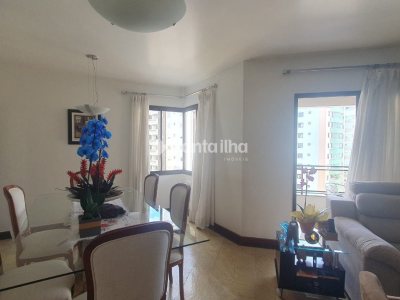 Apartamento à venda com 295m², 3 quartos, 2 suítes, 3 vagas no bairro Centro em Florianópolis - Foto 3