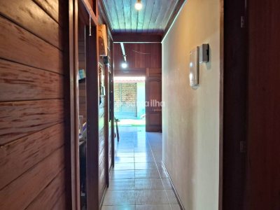 Casa à venda com 81m², 2 quartos, 1 suíte, 2 vagas no bairro Campeche em Florianópolis - Foto 13